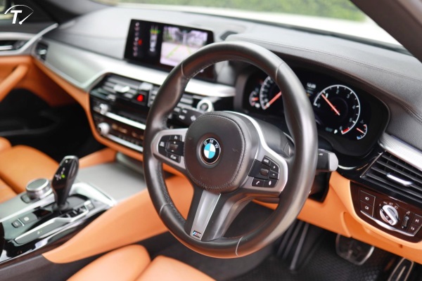 BMW SERIES 5, 520d M SPORT - TaladROD.com